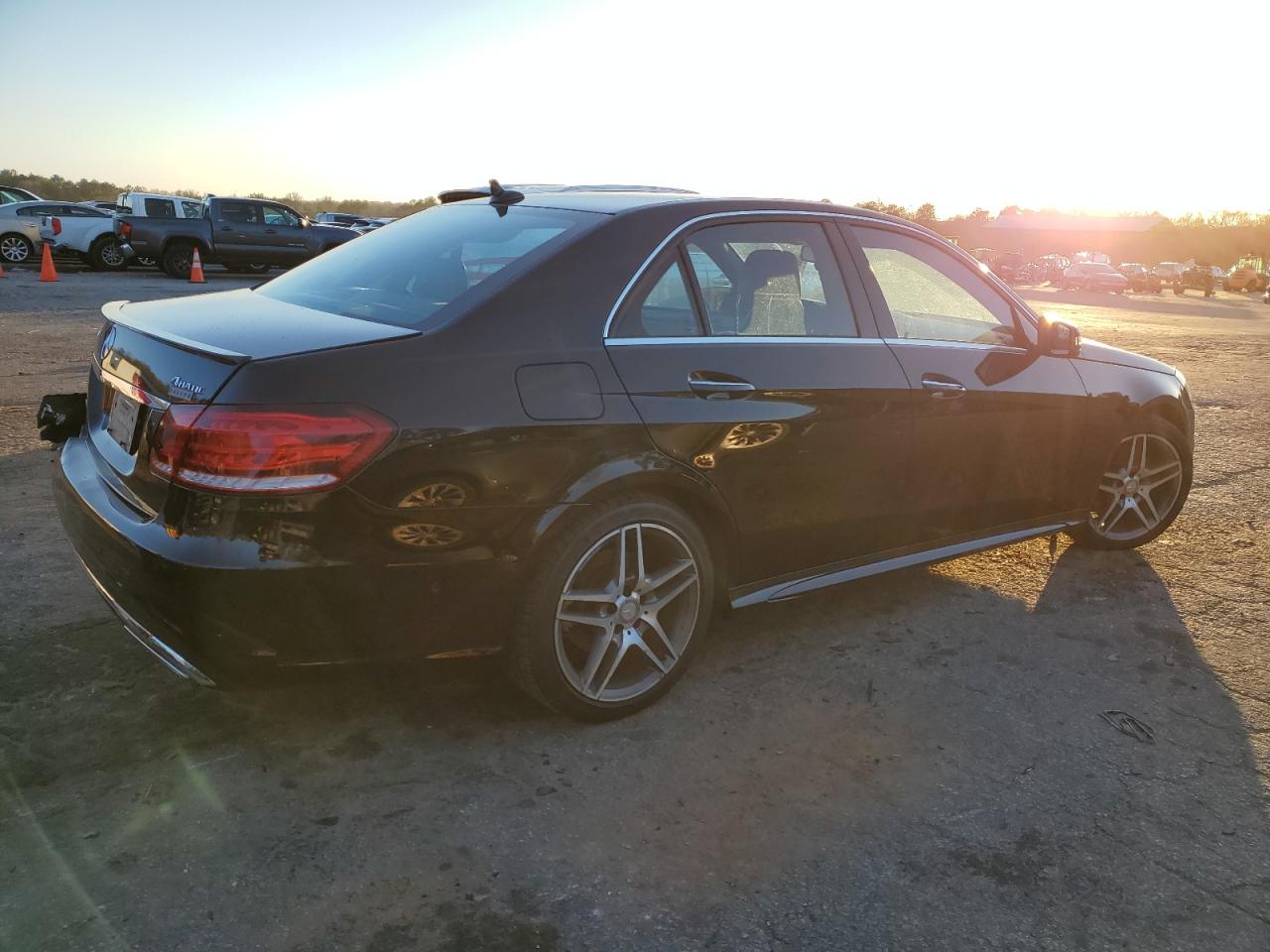 Image 3 of 2016 MERCEDES-BENZ E 350 4MATIC 2016 with VIN WDDHF8JB5GB205446
