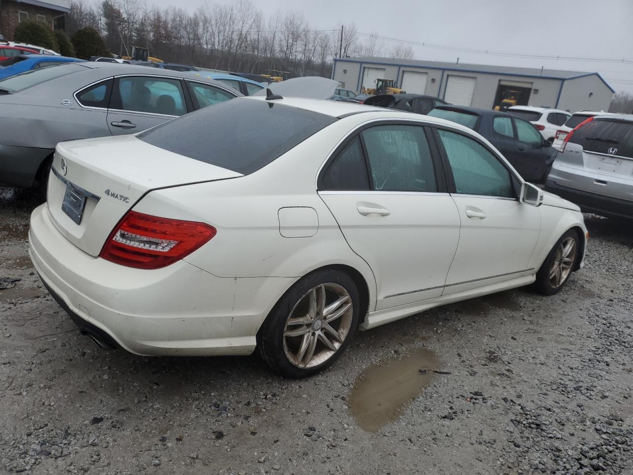 Изображение 3 2012 MERCEDES-BENZ C 300 4MATIC 2012 с VIN WDDGF8BB1CA668789