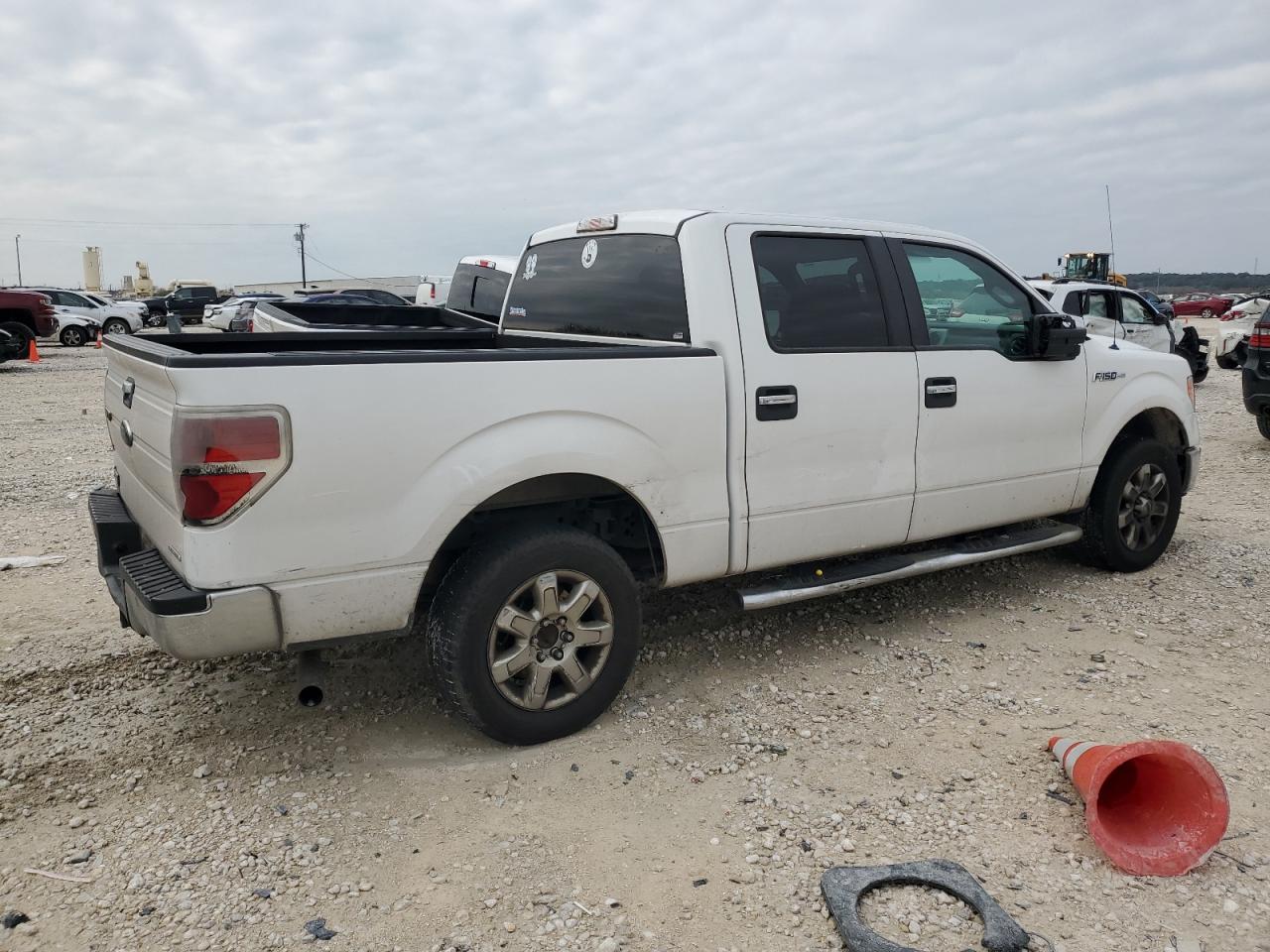 Image 3 of 2013 FORD F150 SUPERCREW 2013 with VIN 1FTEW1CM2DKG46420