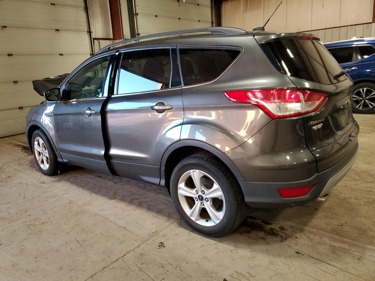 Изображение 2 2016 FORD ESCAPE SE 2016 с VIN 1FMCU9G98GUC18373