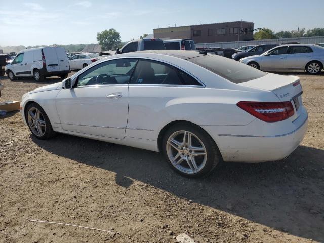 Obraz 2 z 2013 MERCEDES-BENZ E 350 4MATIC 2013 z VIN WDDKJ8JBXDF218783