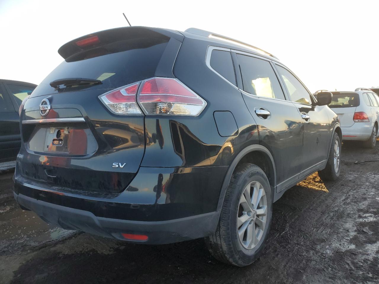 Изображение 3 2015 NISSAN ROGUE S 2015 с VIN 5N1AT2MT4FC791647