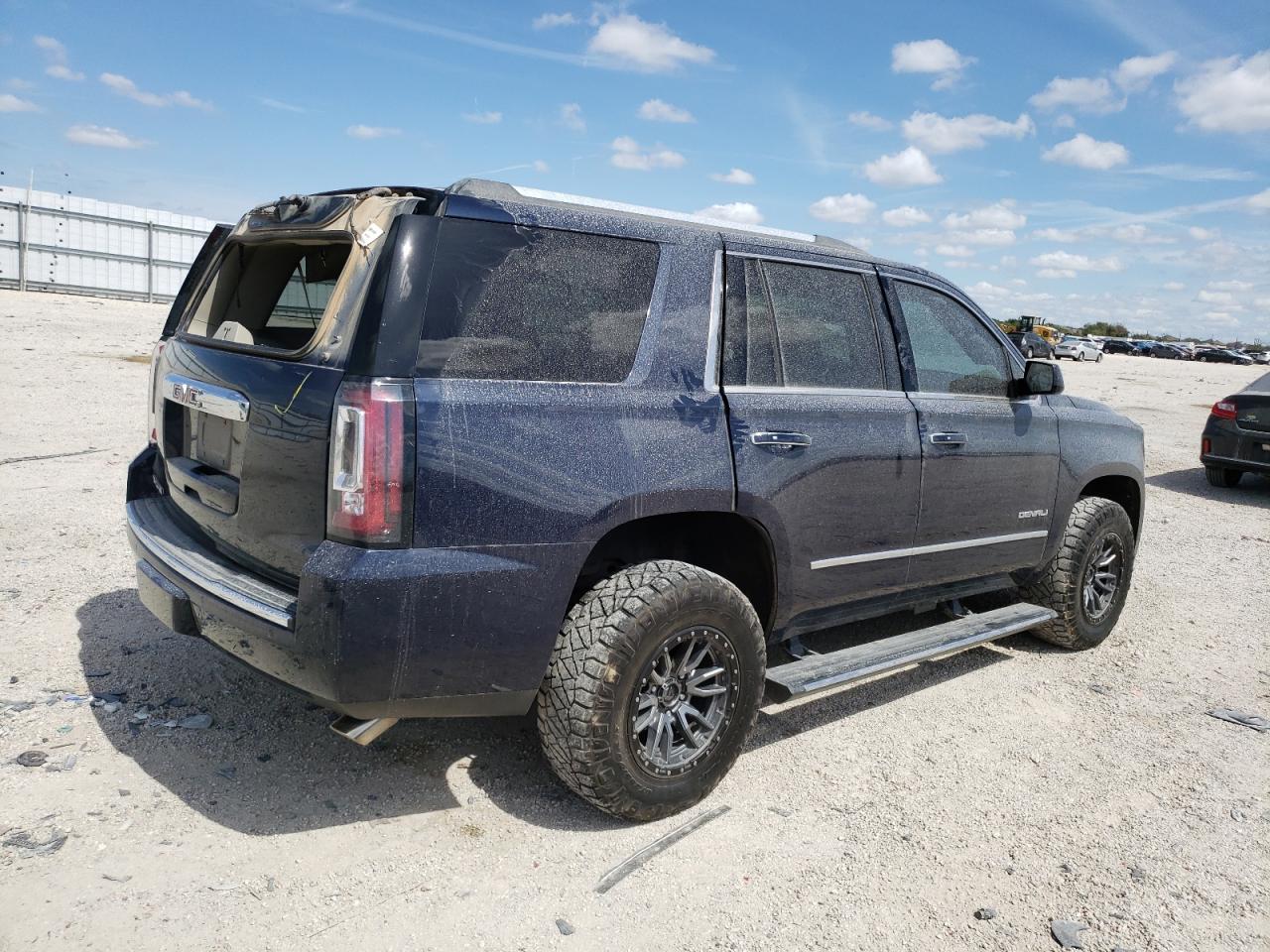 Изображение 3 Gmc Yukon Denali 2018 с VIN 1GKS2CKJ4JR101201
