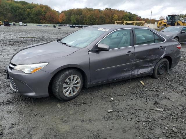 Obraz 1 z 2016 TOYOTA CAMRY LE 2016 z VIN 4T1BF1FK4GU197629