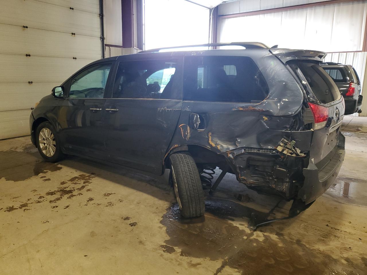 Obraz 2 z 2013 TOYOTA SIENNA XLE 2013 z VIN 5TDDK3DC4DS064658
