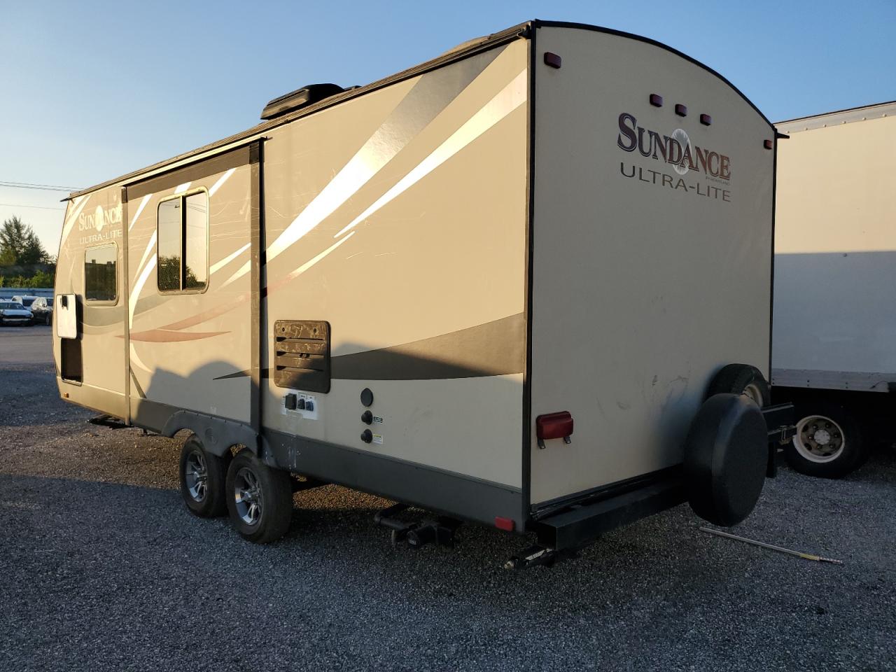 Image 3 of 2017 SNDC TRAILER 2017 with VIN 5SFNB2529H1320457