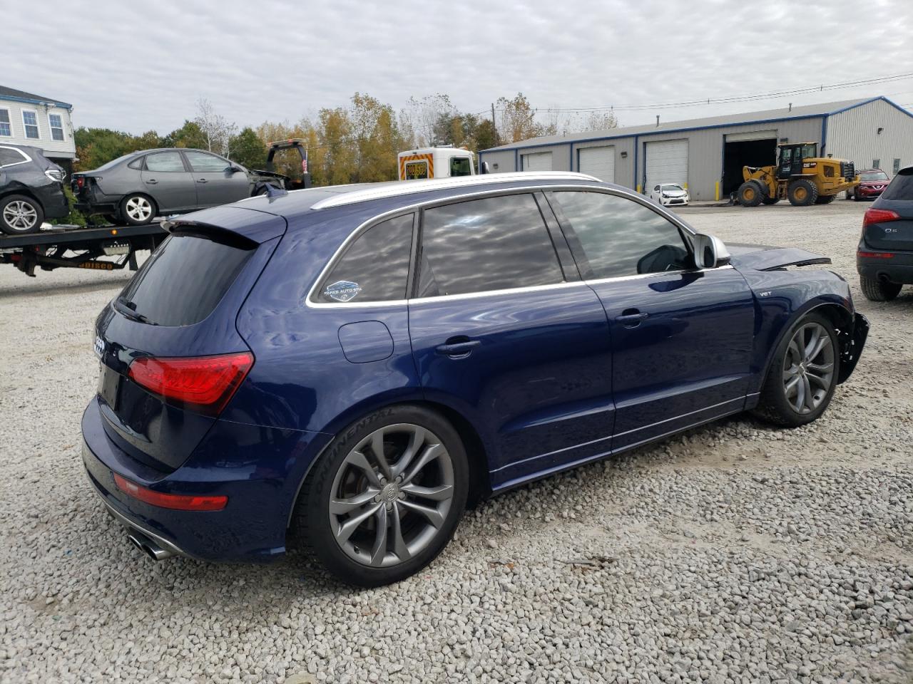Image 3 of 2014 AUDI SQ5 PREMIUM PLUS 2014 with VIN WA1CGAFP5EA014698