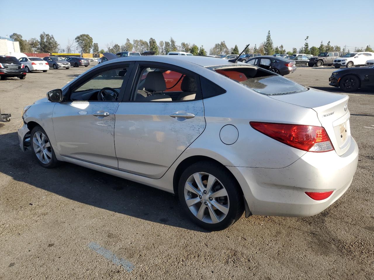Image 2 of 2012 HYUNDAI ACCENT GLS 2012 with VIN KMHCU4AE5CU121621