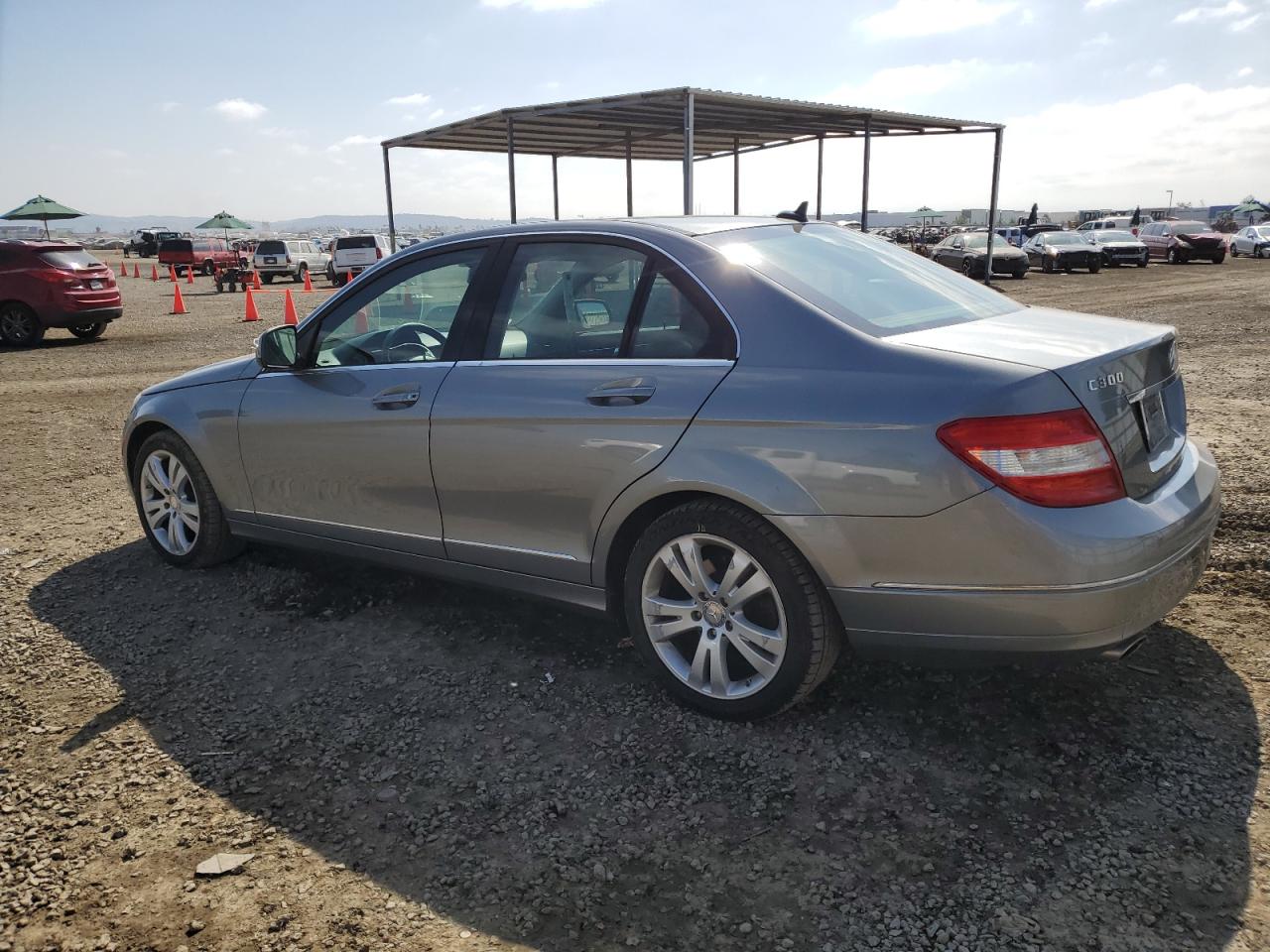 Изображение 2 2008 MERCEDES-BENZ C 300 2008 с VIN WDDGF54X68F088309