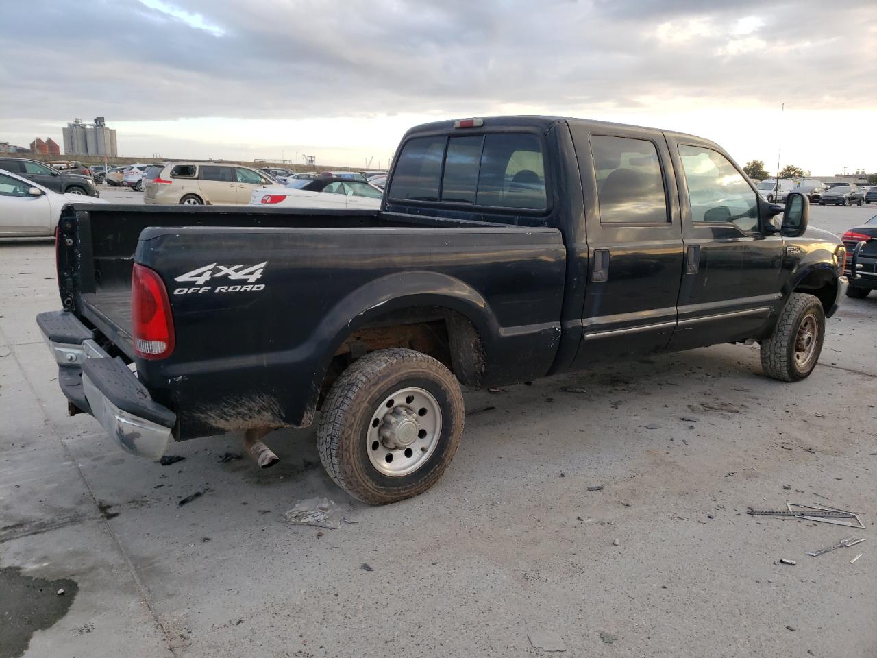 Изображение 3 2000 FORD F250 SUPER DUTY 2000 с VIN 3FTNW21S9YMA74686