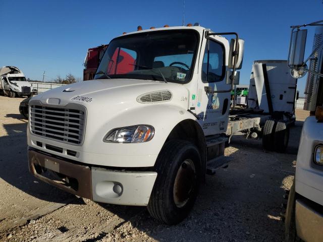 Image 2 of 2005 FREIGHTLINER M2 106 MEDIUM DUTY 2005 with VIN 1FVACXDJ65DN62402