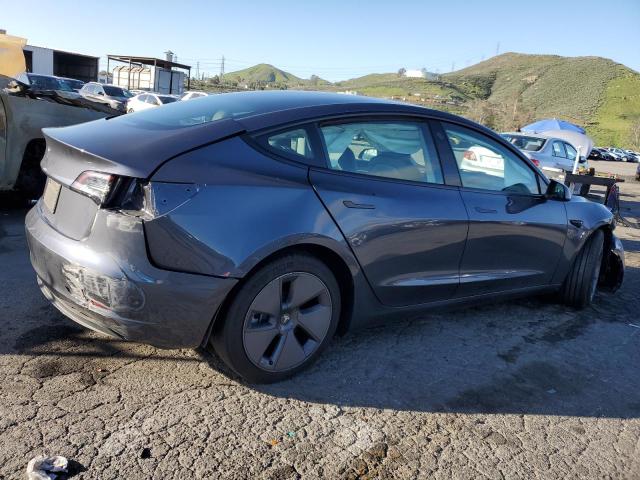 Obraz 3 z 2023 TESLA MODEL 3  2023 z VIN 5YJ3E1EAXPF504668