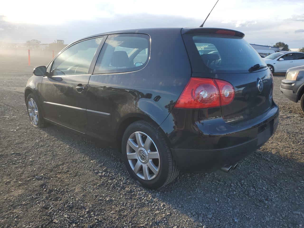 Изображение 2 2008 VOLKSWAGEN RABBIT  2008 с VIN WVWBB71K18W308010
