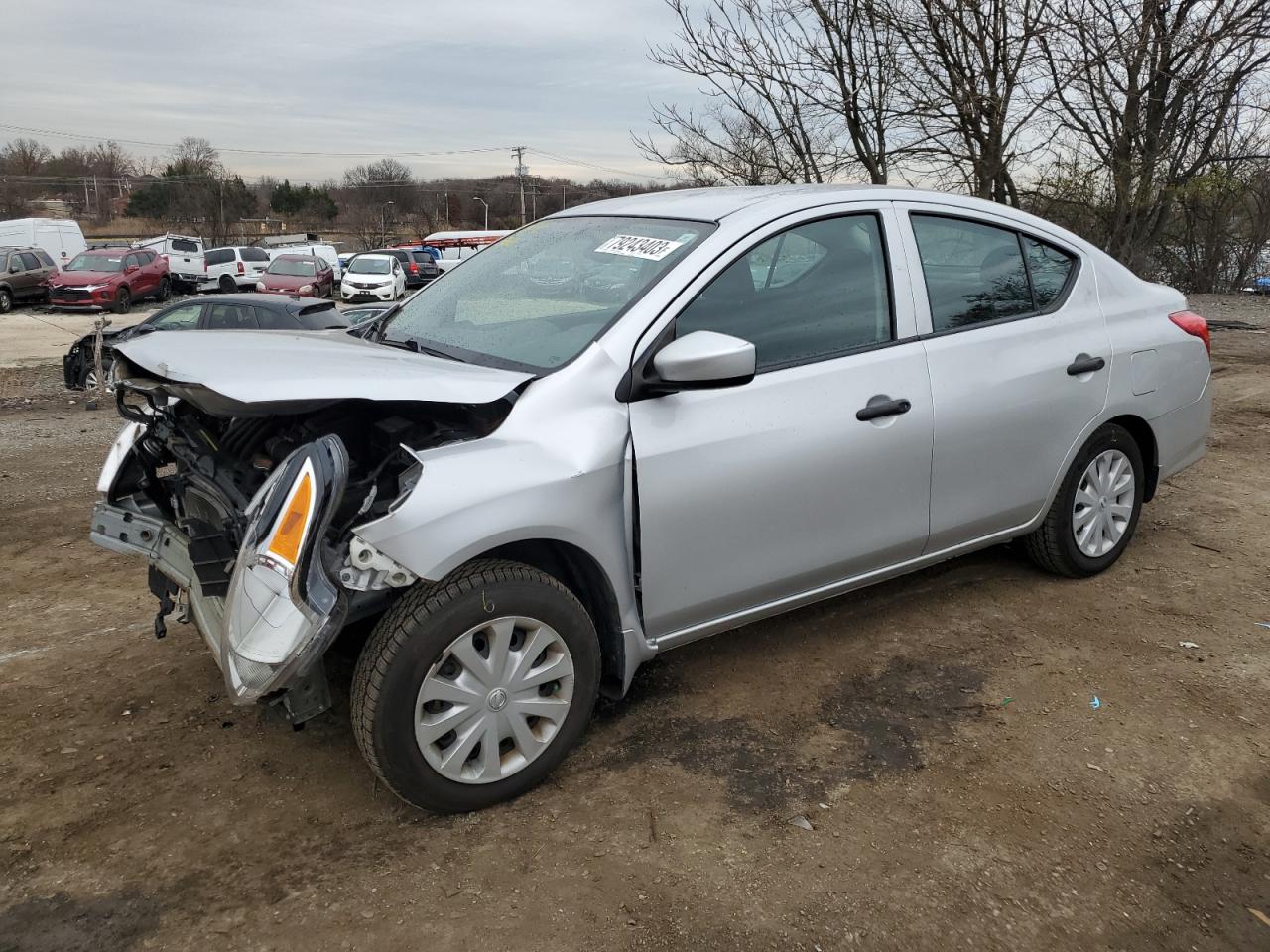 Obraz 1 z 2018 NISSAN VERSA S 2018 z VIN 3N1CN7AP1JL838869