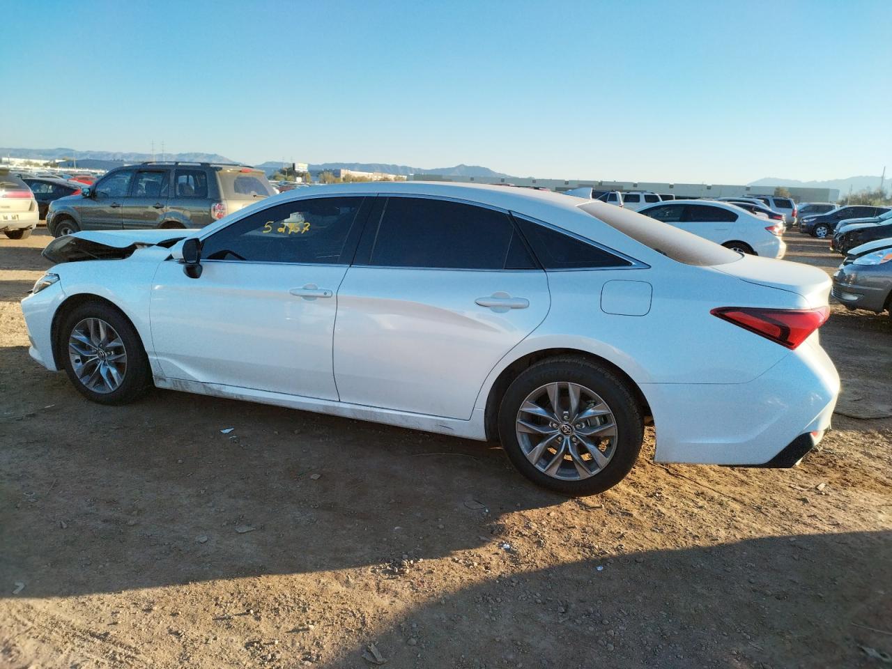 Obraz 2 z 2020 TOYOTA AVALON XLE 2020 z VIN 4T1AZ1FB7LU053909