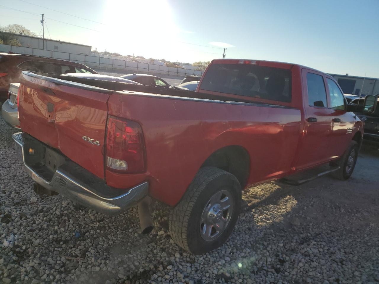 Image 3 of 2014 RAM 2500 ST 2014 with VIN 3C6UR5HJ4EG323527