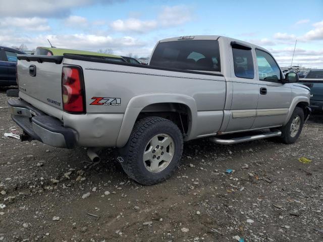 Image 3 of 2004 CHEVROLET SILVERADO K1500 2004 with VIN 2GCEK19T041154575