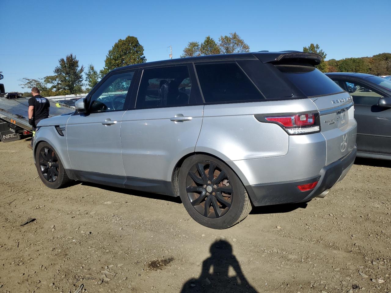 Image 2 of Land Rover Range Rover Sport Hse 2014 with VIN SALWR2WFXEA353461