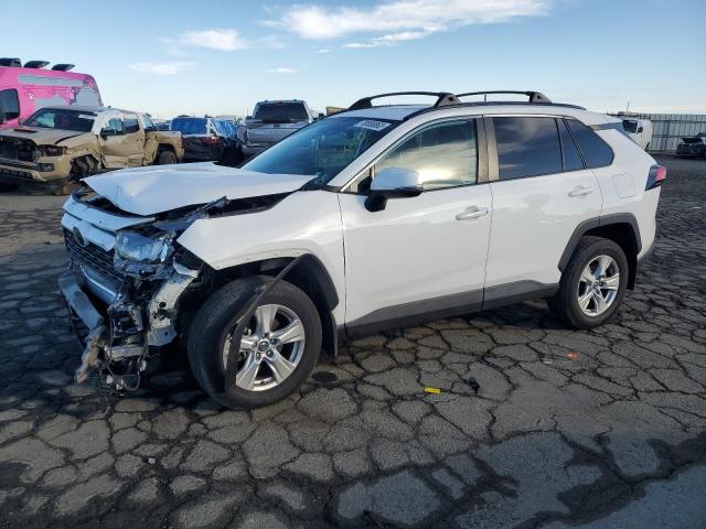 Image 1 of 2019 TOYOTA RAV4 XLE 2019 with VIN 2T3W1RFV9KW043314