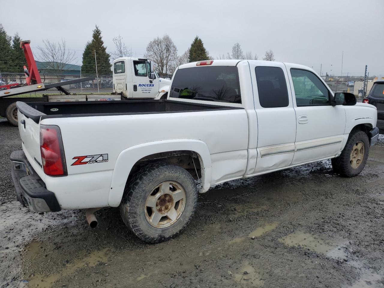Изображение 3 2004 CHEVROLET SILVERADO K1500 2004 с VIN 1GCEK19TX4E103793