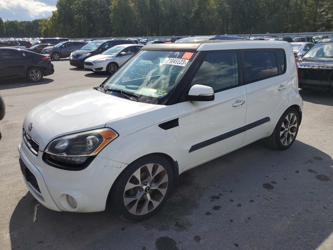 Obraz 2013 KIA SOUL + 2013