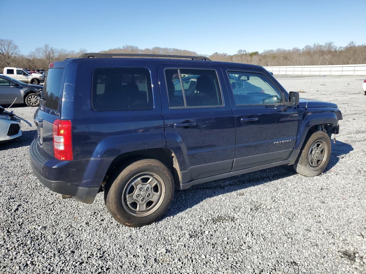 Obraz 3 z 2017 JEEP PATRIOT SPORT 2017 z VIN 1C4NJPBAXHD149618