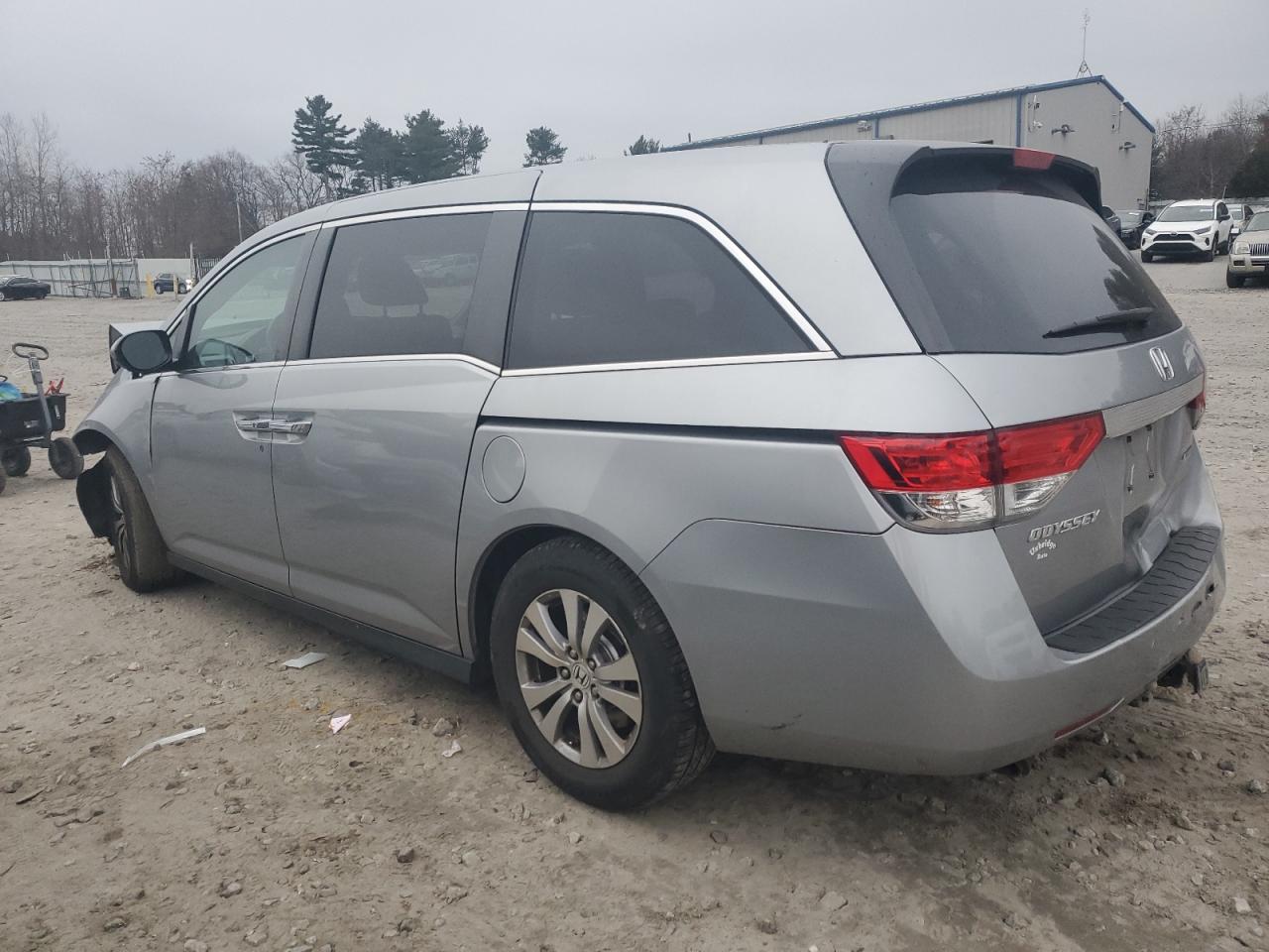 Image 2 of 2017 HONDA ODYSSEY SE 2017 with VIN 5FNRL5H38HB016695