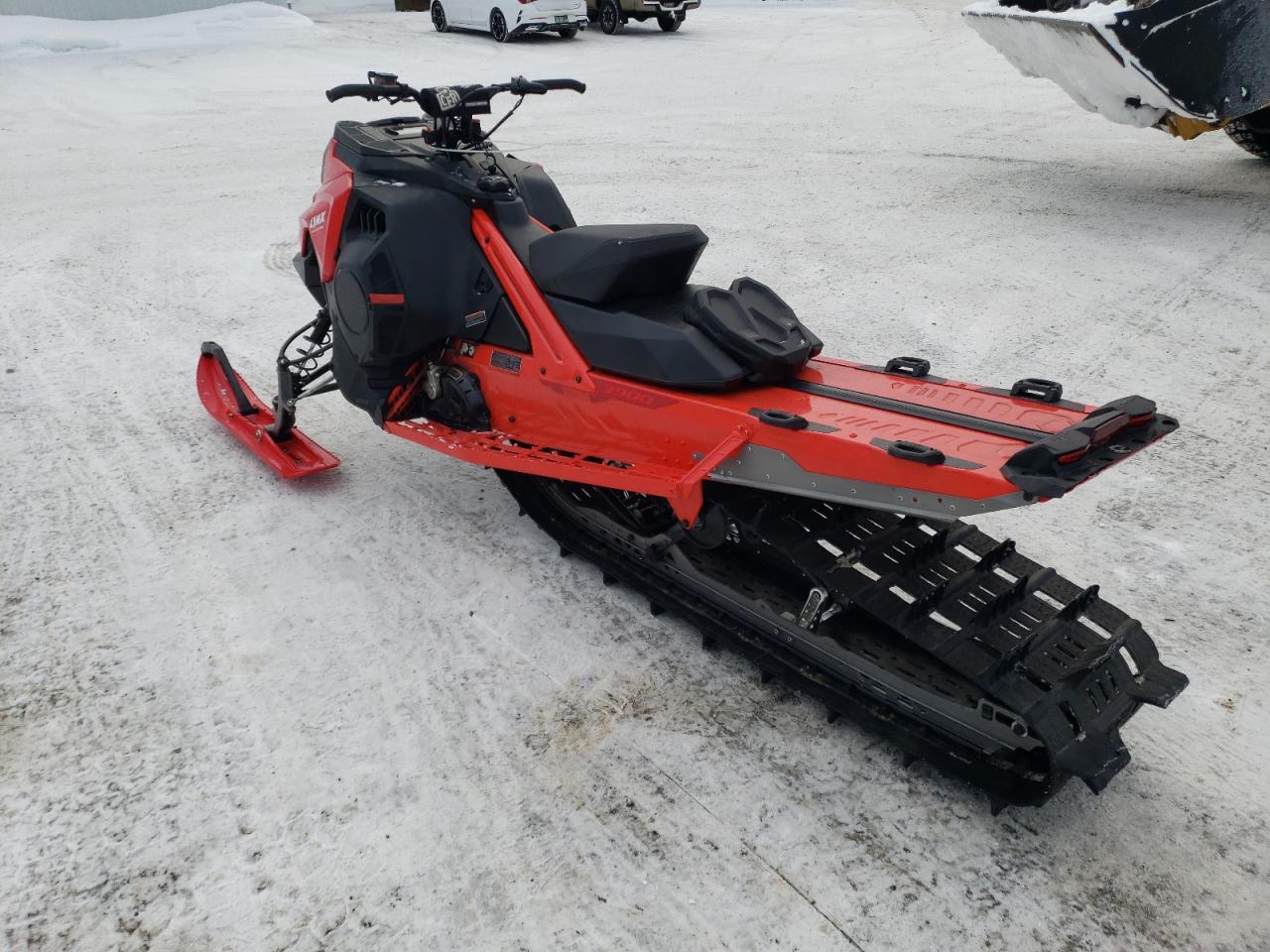 Image 3 of 2023 SKI DOO SNOWMOBILE 2023 with VIN YH2LSYPAXPR000158