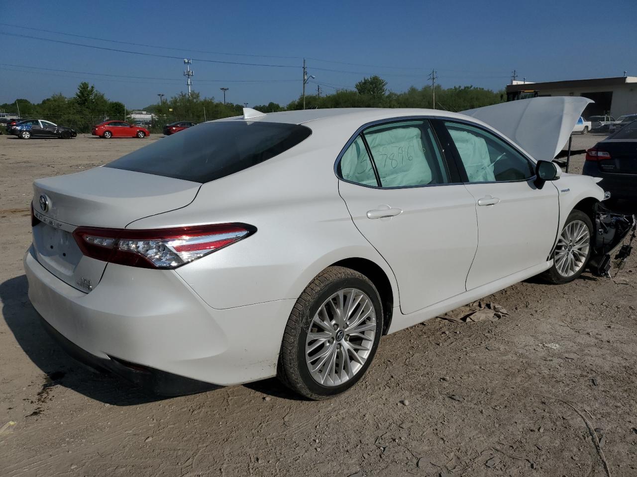 Image 3 of 2020 TOYOTA CAMRY XLE 2020 with VIN 4T1F31AK8LU527896