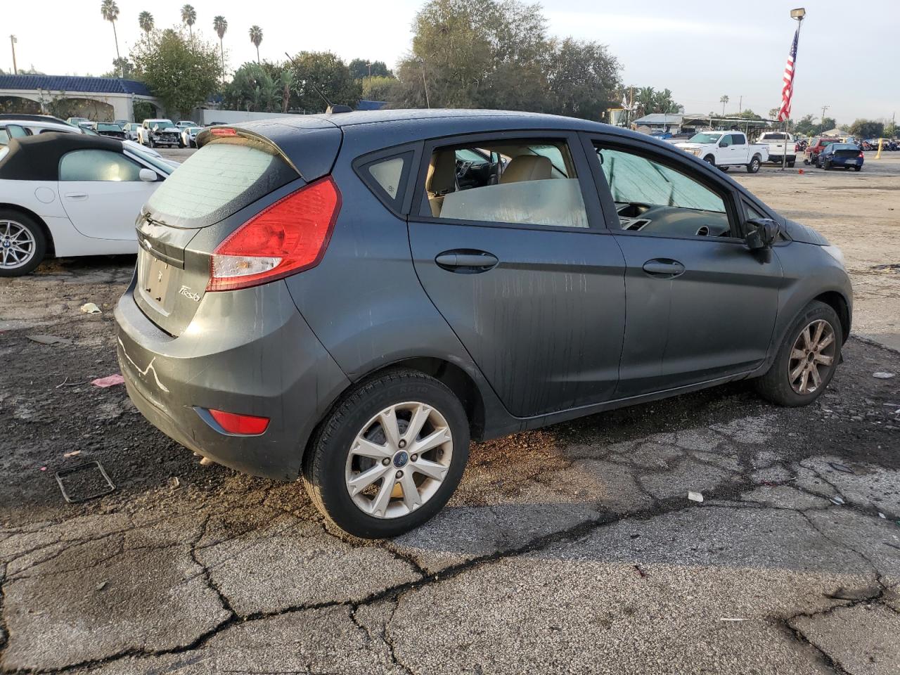 Изображение 3 2011 FORD FIESTA SE 2011 с VIN 3FADP4EJ0BM178244