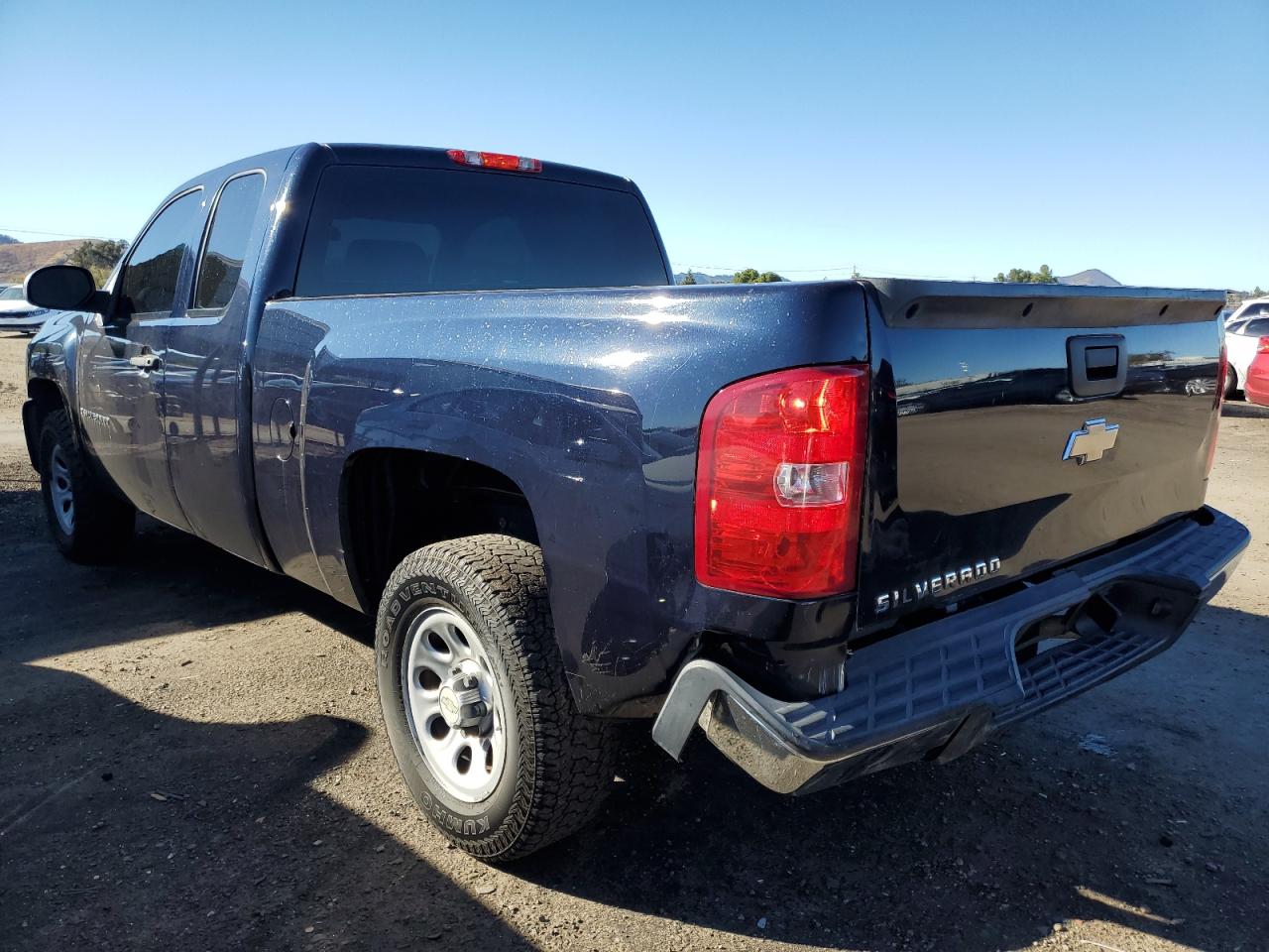 Image 2 of 2008 CHEVROLET SILVERADO C1500 2008 with VIN 1GCEC19X48Z214158
