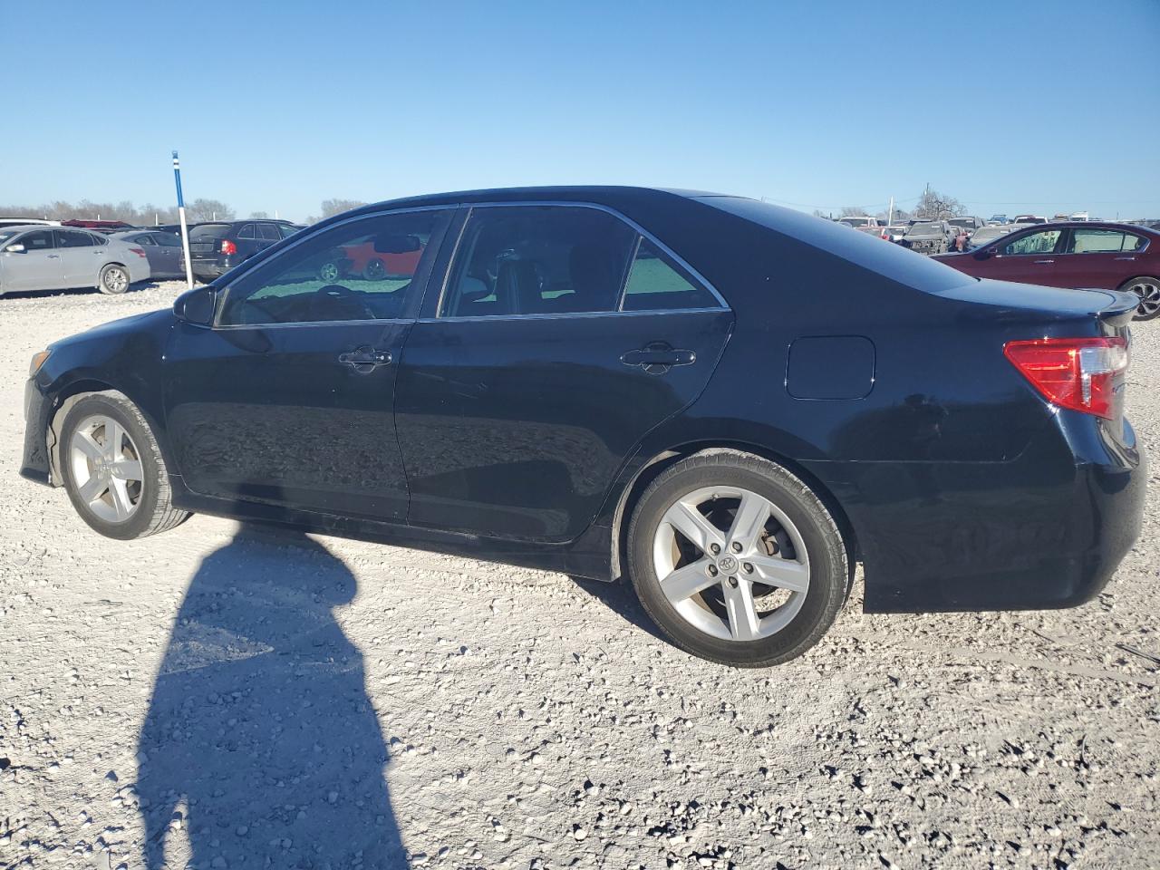 Изображение 2 2013 TOYOTA CAMRY L 2013 с VIN 4T1BF1FKXDU276816