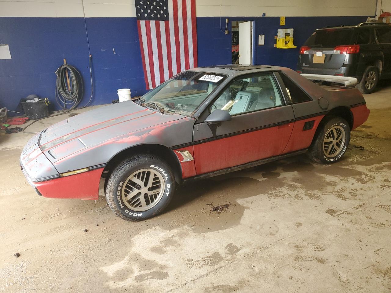 Изображение 1984 PONTIAC FIERO SPORT 1984
