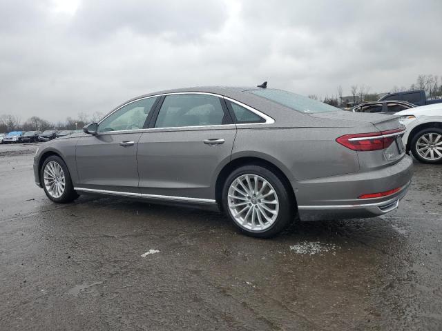 Изображение 2 2019 AUDI A8 L 2019 с VIN WAU8DAF87KN007492
