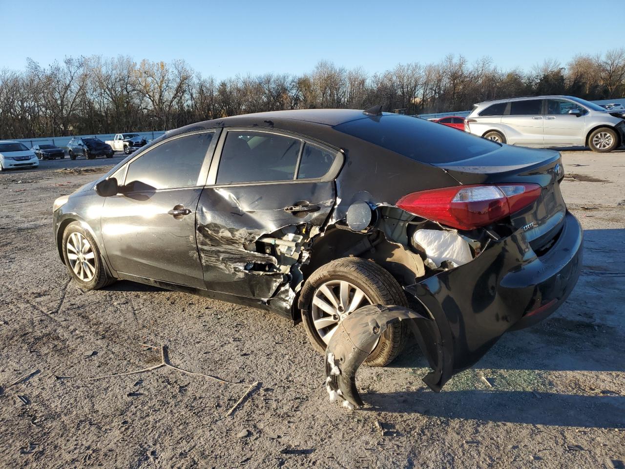 Image 2 of 2016 KIA FORTE LX 2016 with VIN KNAFX4A64G5446050