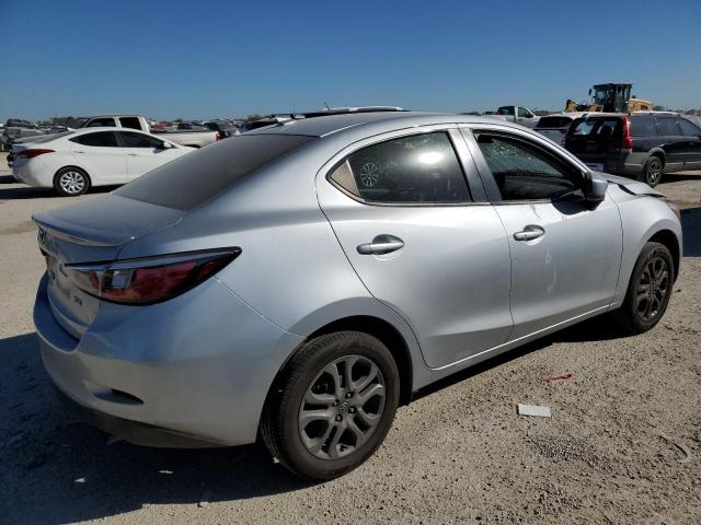 Изображение 3 2019 TOYOTA YARIS L 2019 с VIN 3MYDLBYV9KY510295