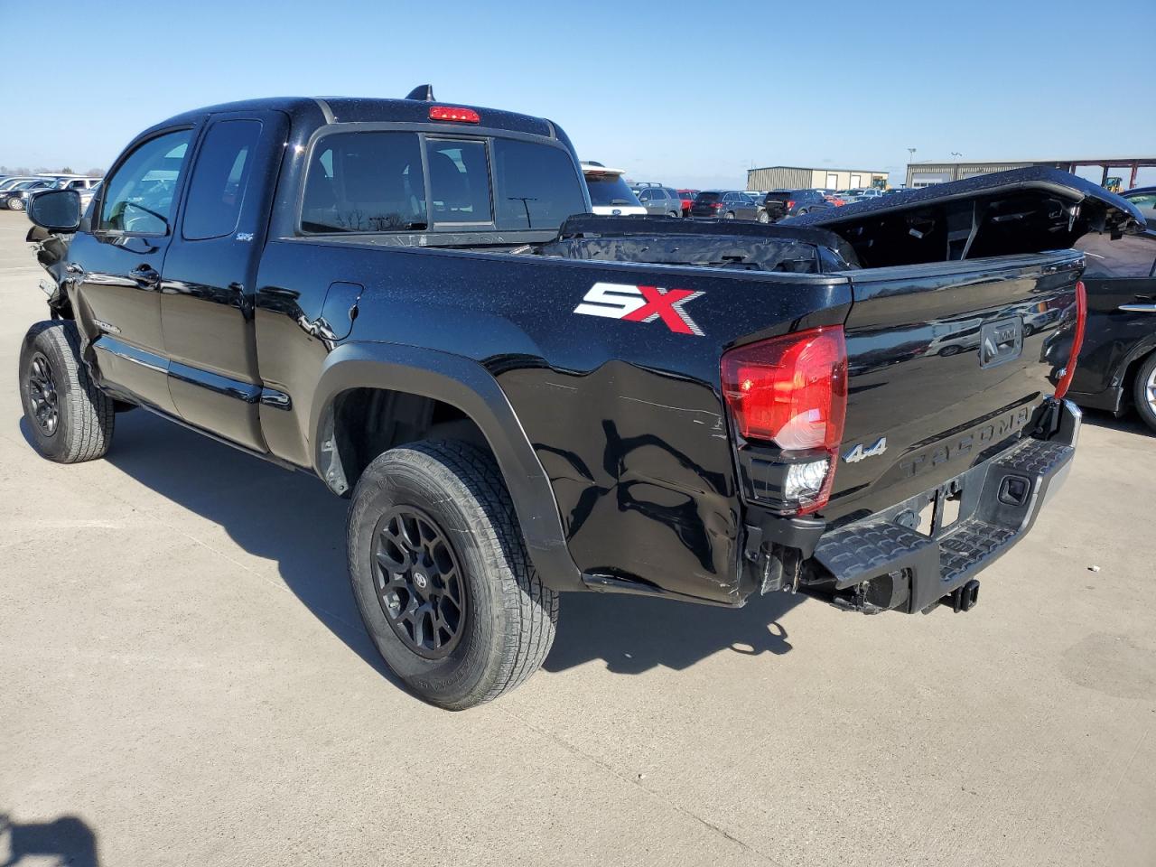 Obraz 2 z 2023 TOYOTA TACOMA ACCESS CAB 2023 z VIN 3TYSZ5AN5PT108681