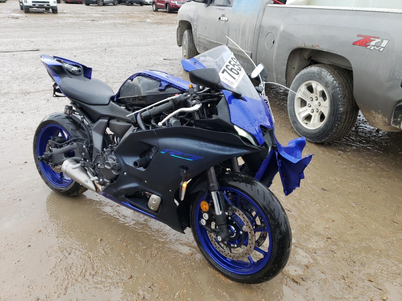 2023 YAMAHA YZFR7  2023 image