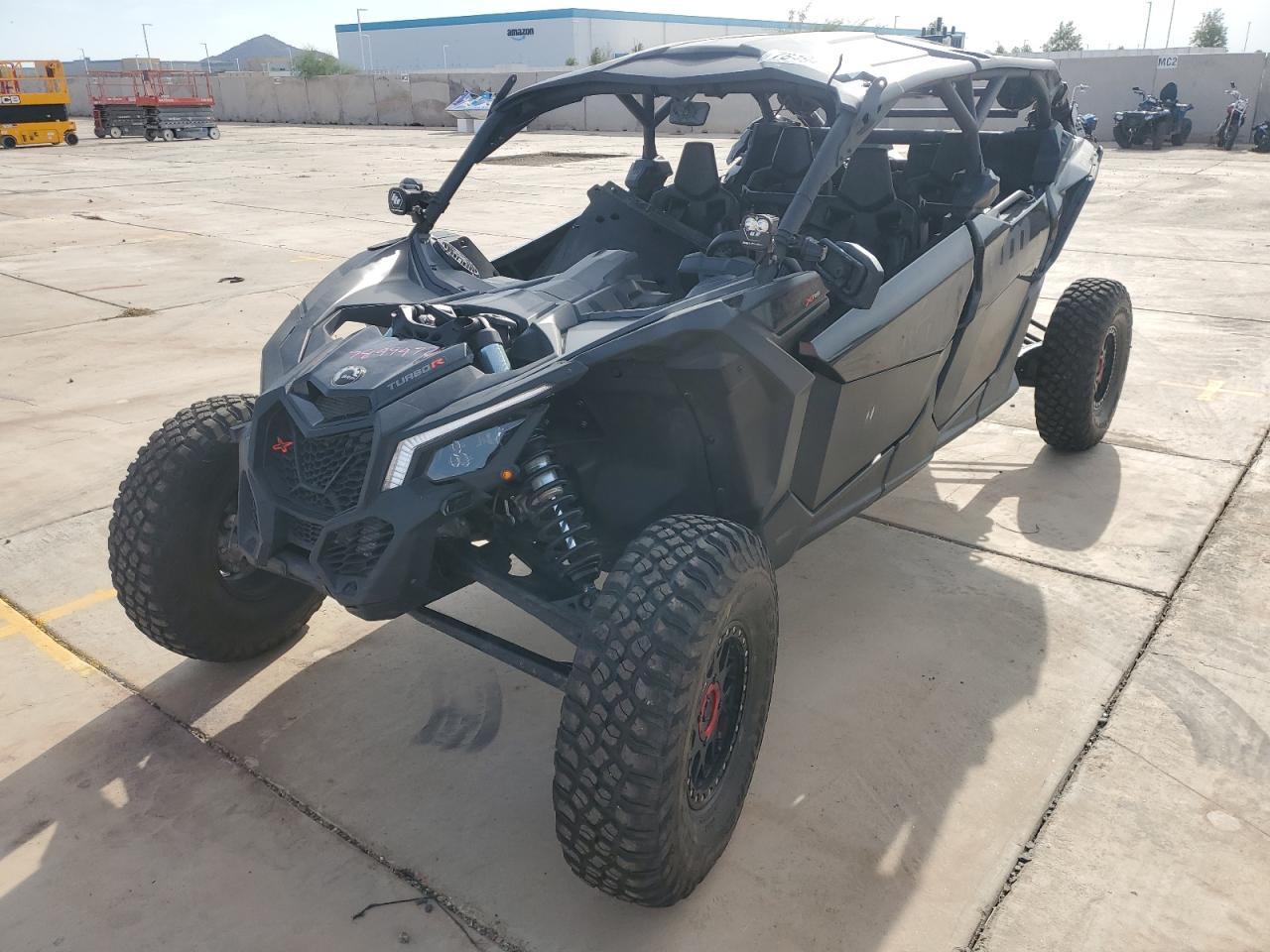 Image 2 of 2019 CAN-AM MAVERICK X3 MAX X RS TURBO R 2019 with VIN 3JBVNAW40KK000585