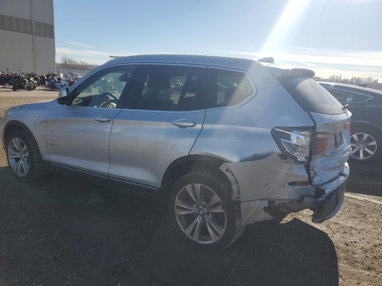 Obraz 2 z 2011 BMW X3 XDRIVE35I 2011 z VIN 5UXWX7C59BLT78064