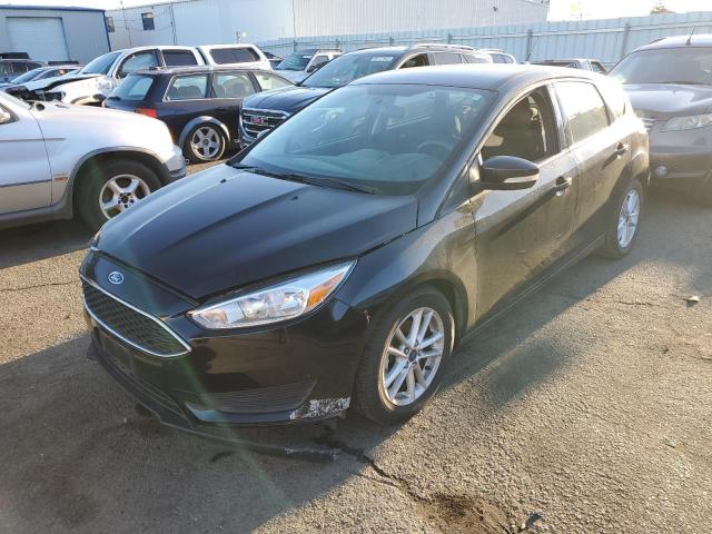 Image 1 of 2016 FORD FOCUS SE 2016 with VIN 1FADP3K29GL405463