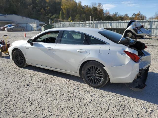 Image 2 of 2019 TOYOTA AVALON XLE 2019 with VIN 4T1B21FB4KU005095