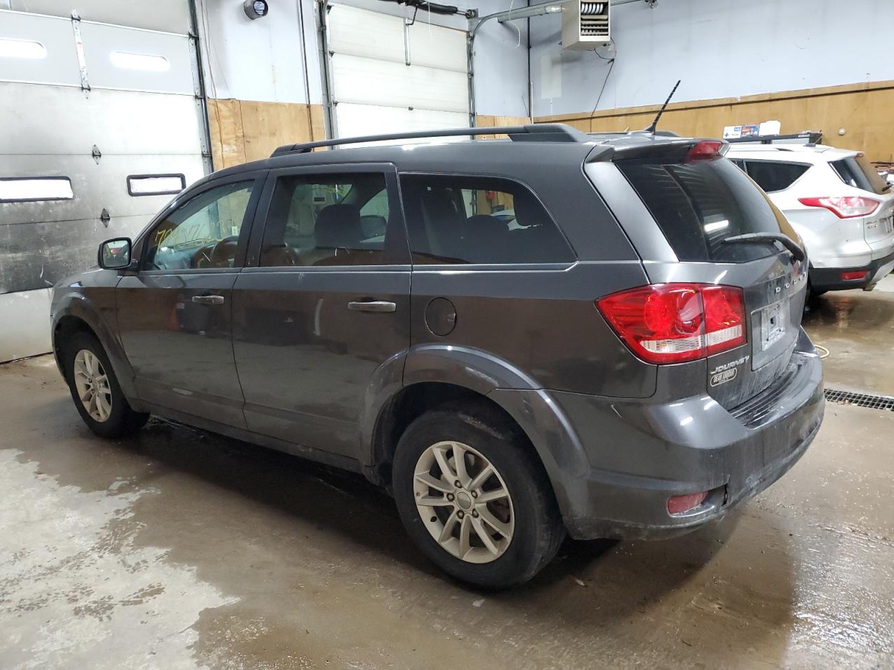 Изображение 2 2015 DODGE JOURNEY SXT 2015 с VIN 3C4PDCBG0FT658282