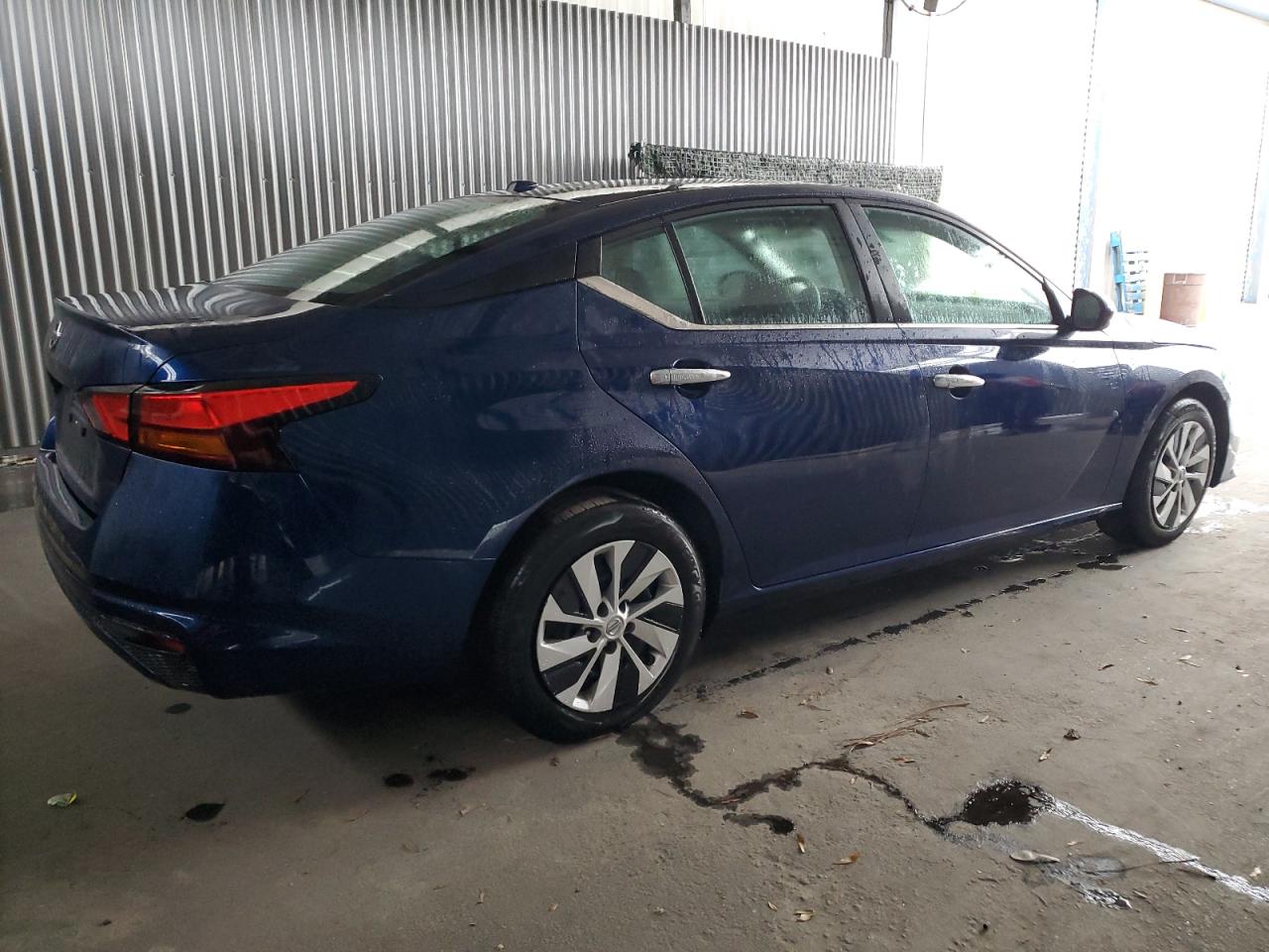Изображение 3 2020 NISSAN ALTIMA S 2020 с VIN 1N4BL4BV0LC230419