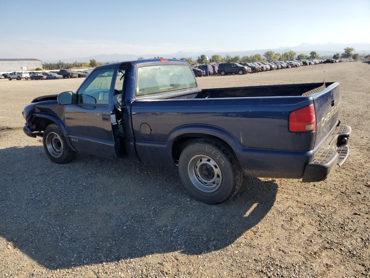 Изображение 2 2000 CHEVROLET S TRUCK S10 2000 с VIN 1GCCS1455Y8206303