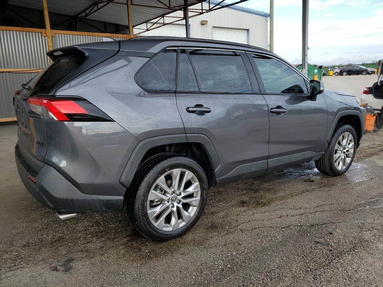 Image 3 of 2023 TOYOTA RAV4 XLE PREMIUM 2023 with VIN 2T3C1RFV8PW280953