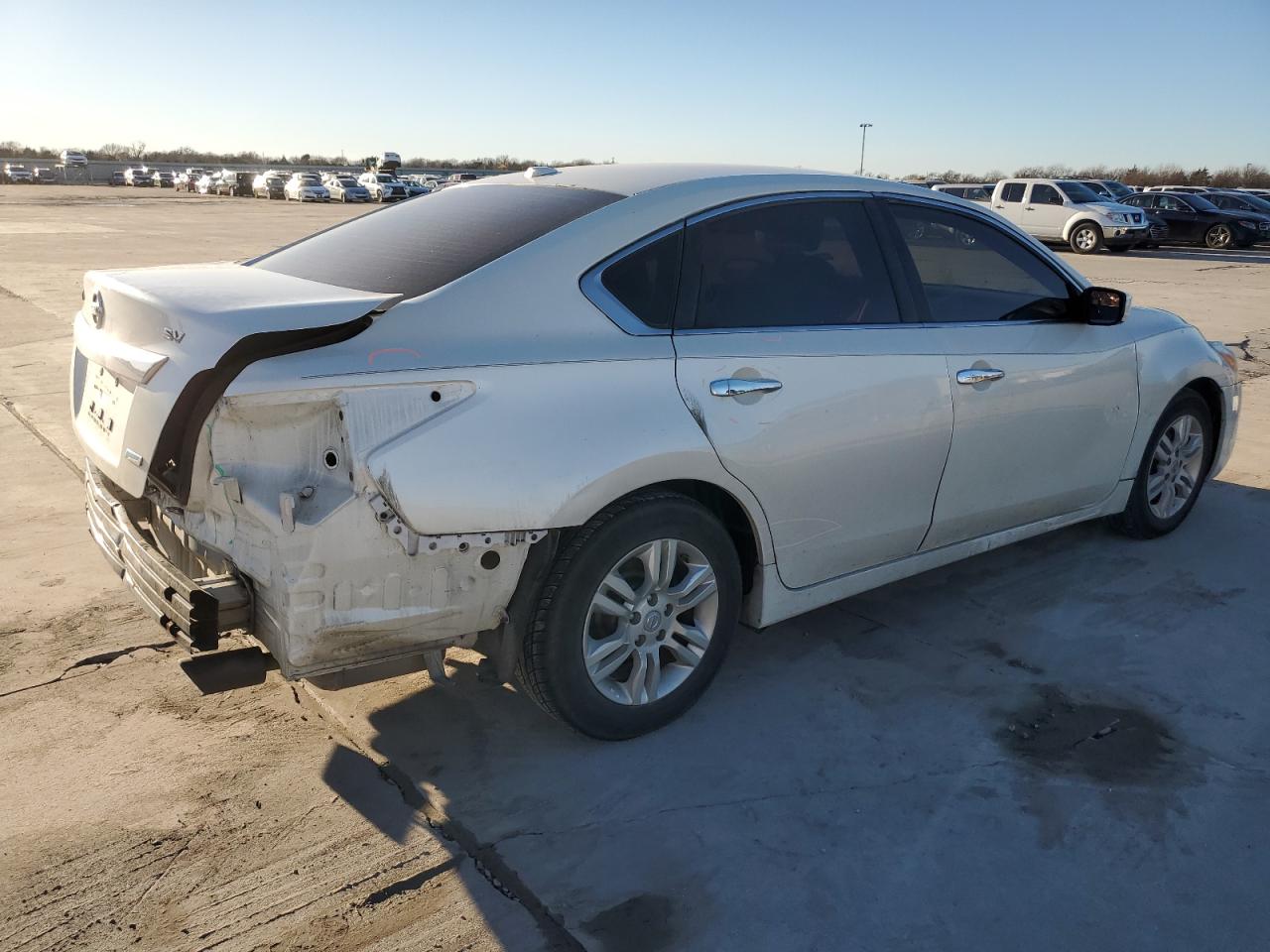 Image 3 of 2014 NISSAN ALTIMA 2.5 2014 with VIN 1N4AL3AP2EC192851