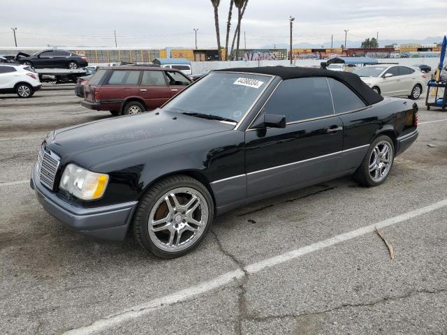 Obraz 1 z 1995 MERCEDES-BENZ E 320 1995 z VIN WDBEA66E9SC280073