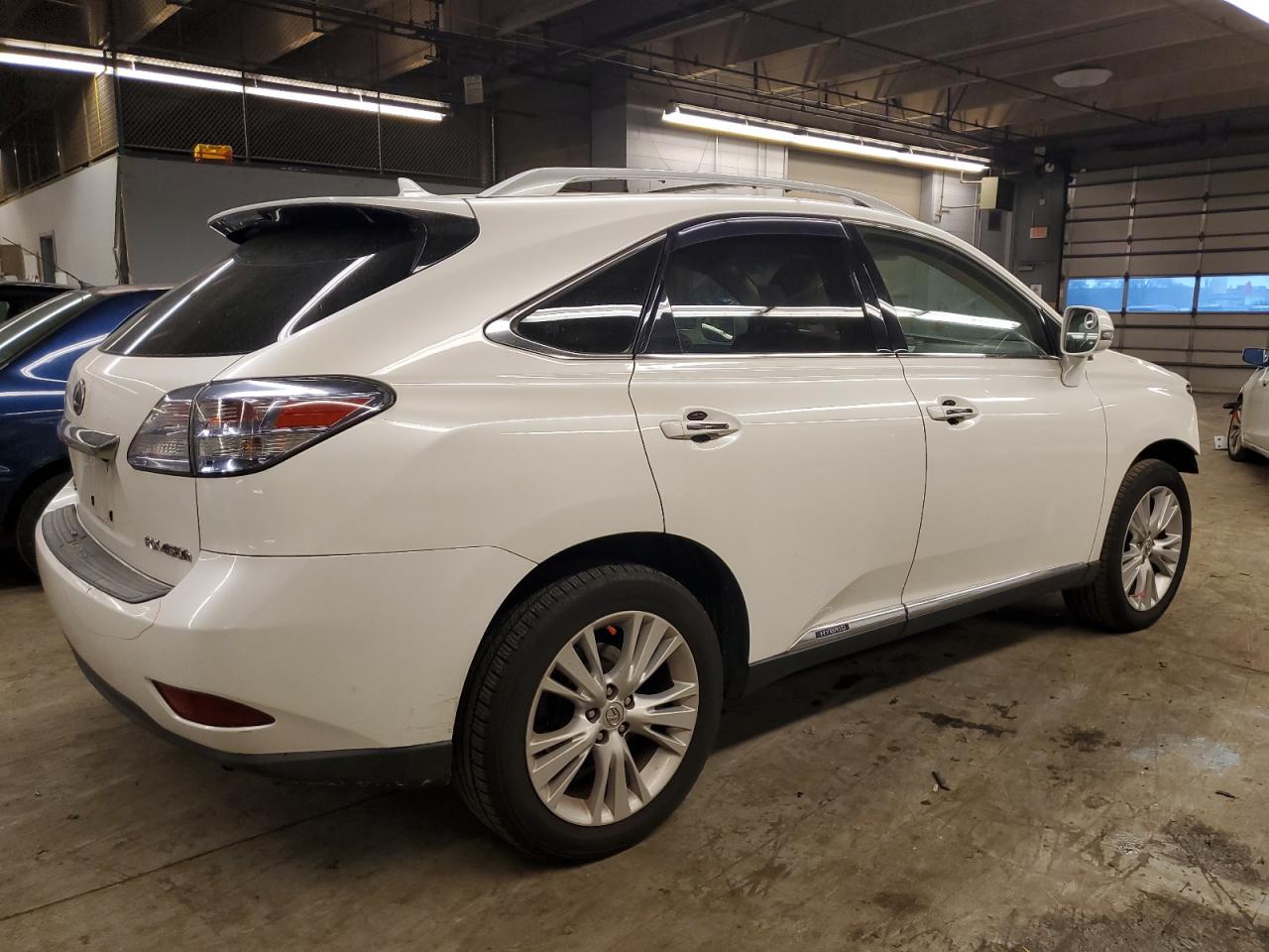 Image 3 of 2010 LEXUS RX 450 2010 with VIN JTJBC1BA0A2021851