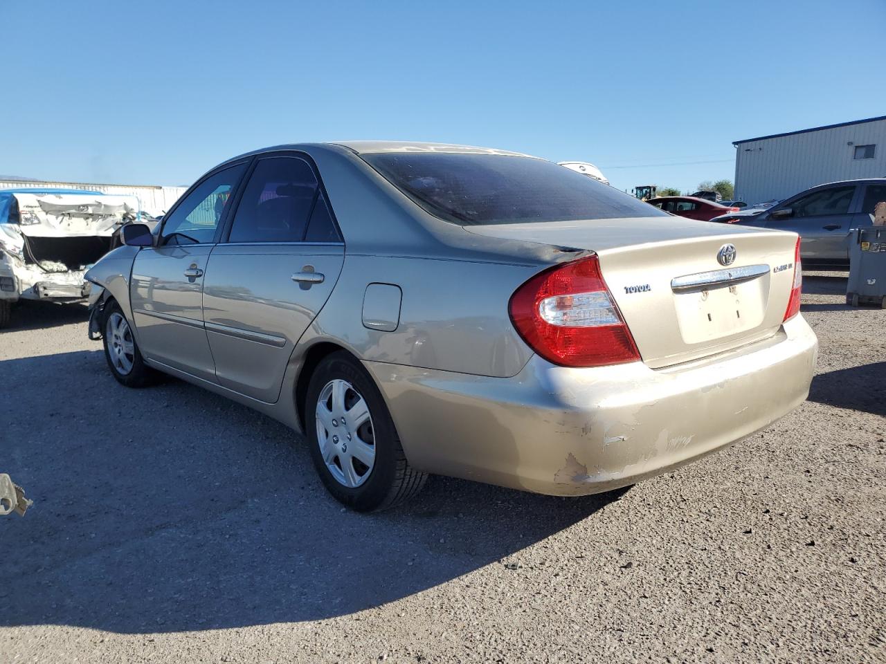 Image 2 of 2003 TOYOTA CAMRY LE 2003 with VIN 4T1BE32K63U166316